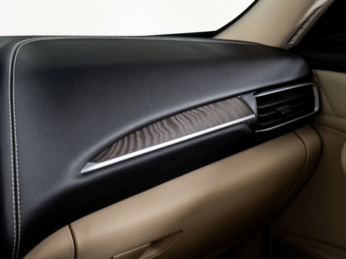 Used 2022 Maserati Levante GT image 43