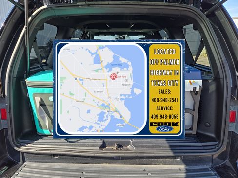 Used 2017 Lincoln Navigator Select image 14