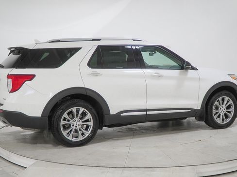Used 2022 Ford Explorer Limited w/ Equipment Group 301A image 14