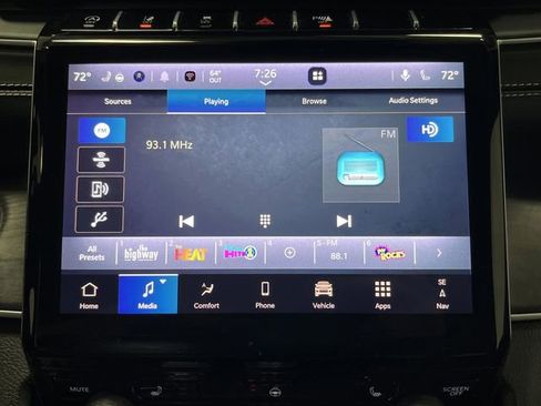 Used 2024 Jeep Grand Cherokee Limited w/ Trailer Tow Package image 19