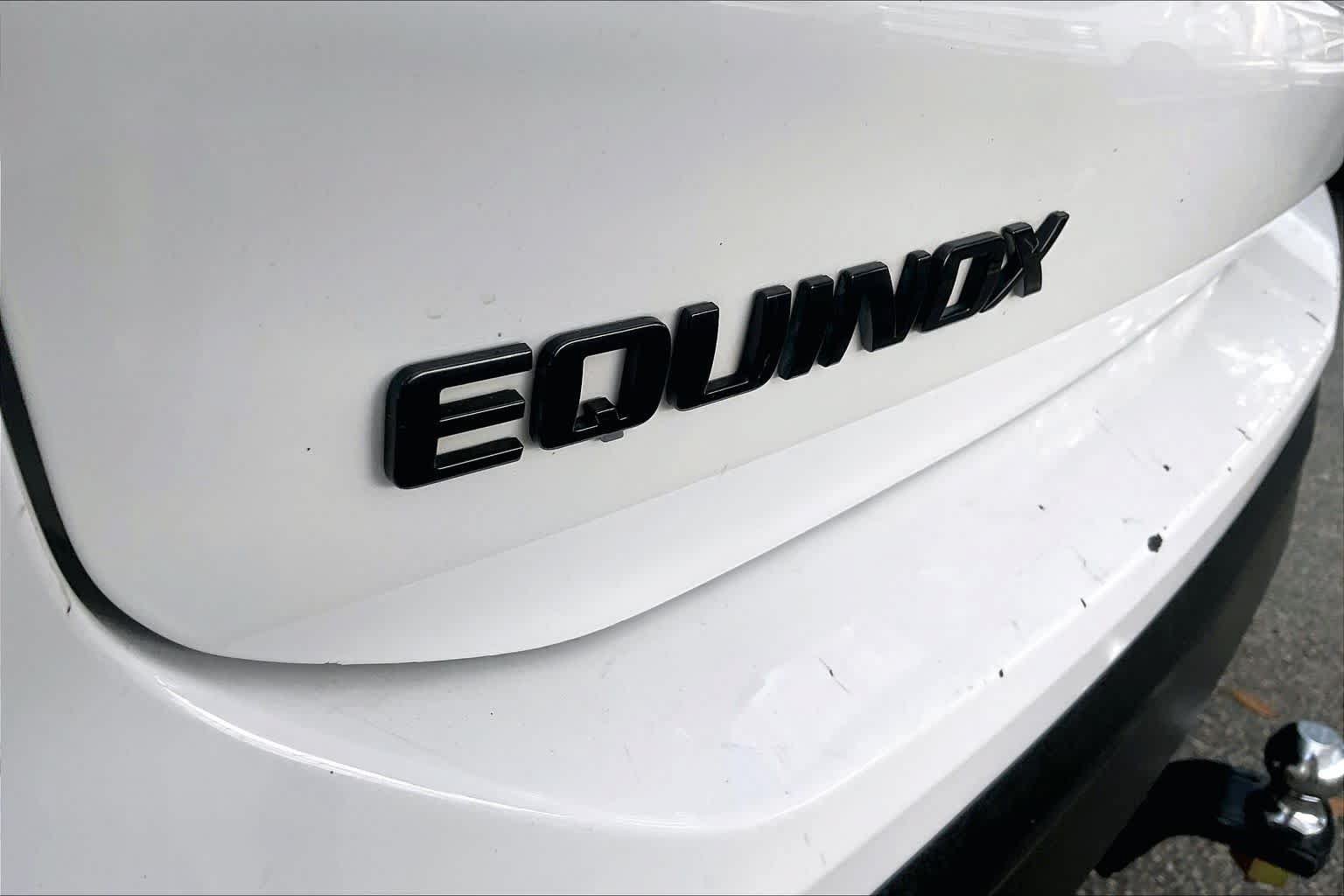 Used 2021 Chevrolet Equinox LS w/ LPO, Blackout Package FWD image 10