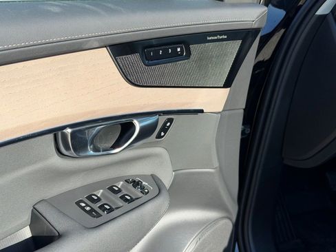 New 2026 Volvo XC90 B6 Plus w/ Protection Package Premier image 17