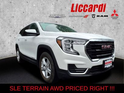 Used 2022 GMC Terrain SLE