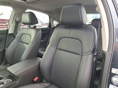 Certified 2024 Honda Civic EX-L image 18