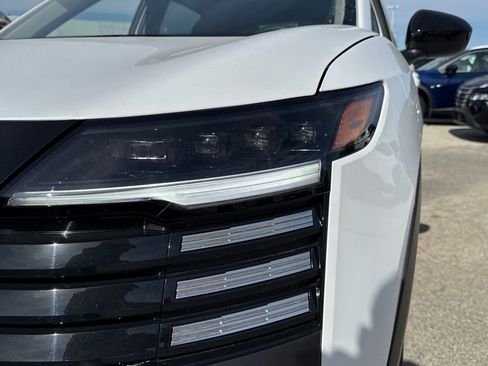 New 2026 Nissan Kicks SV w/ Charging Package image 9