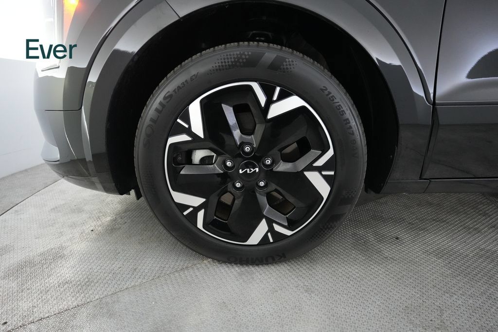 Used 2023 Kia Niro Wind FWD image 19