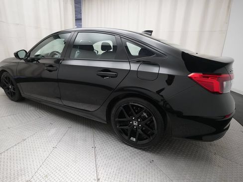Used 2024 Honda Civic Sport image 32