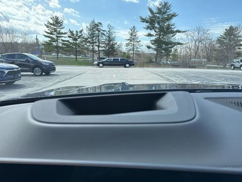 Used 2026 BMW X7 xDrive40i image 85