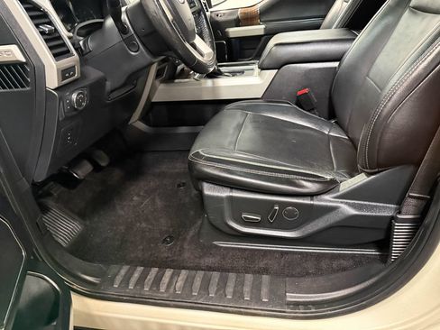 Used 2017 Ford F150 Lariat w/ Equipment Group 502A Luxury AWD/4WD image 60