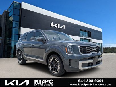 Certified 2023 Kia Telluride S w/ S Sunroof Package