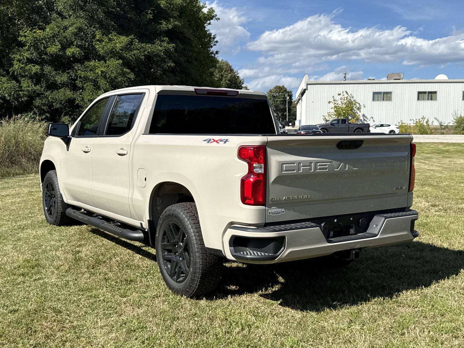 New 2026 Chevrolet Silverado 1500 RST w/ RST Select Package AWD/4WD image 5