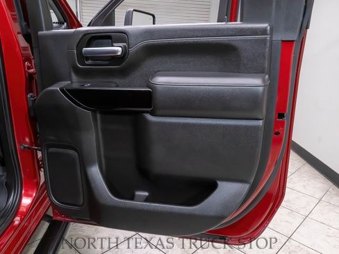 Used 2020 Chevrolet Silverado 2500 LTZ w/ LTZ Premium Package image 24