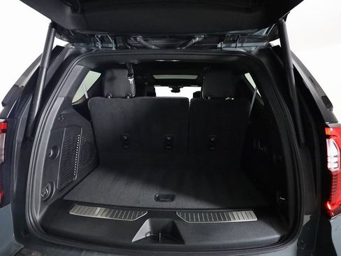 Used 2025 GMC Yukon AT4 Ultimate image 8