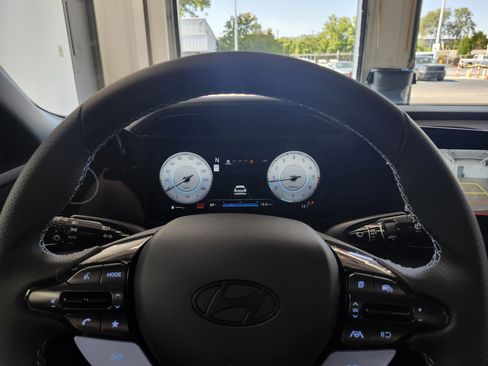 New 2025 Hyundai Elantra N Base image 12