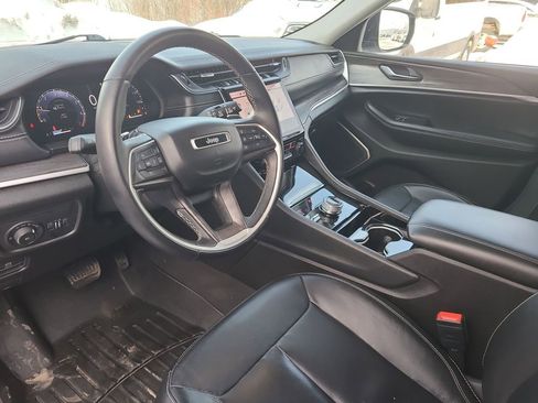 Used 2021 Jeep Grand Cherokee L Limited image 20