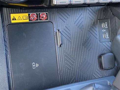 New 2025 Toyota Tacoma SR5 image 10