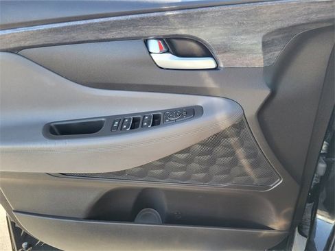 Used 2020 Hyundai Santa Fe SEL w/ Cargo Package image 16