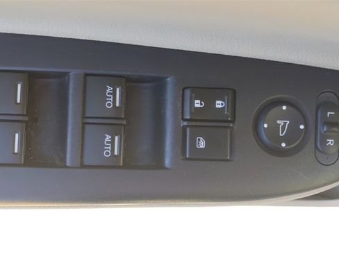 Used 2013 Honda Accord EX-L image 16