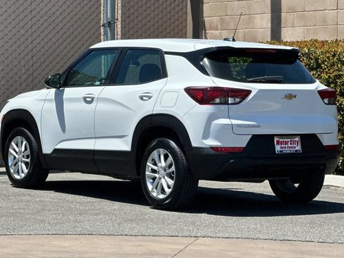 Certified 2025 Chevrolet TrailBlazer LS FWD image 6