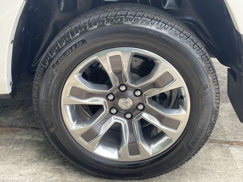 Used 2019 RAM 1500 Limited AWD/4WD image 36