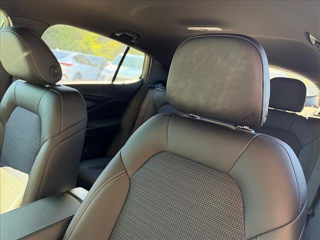 New 2026 Buick Envista Preferred w/ Convenience I Package FWD image 26