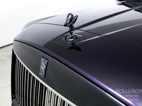 Certified 2025 Rolls-Royce Cullinan Black Badge AWD/4WD image 37