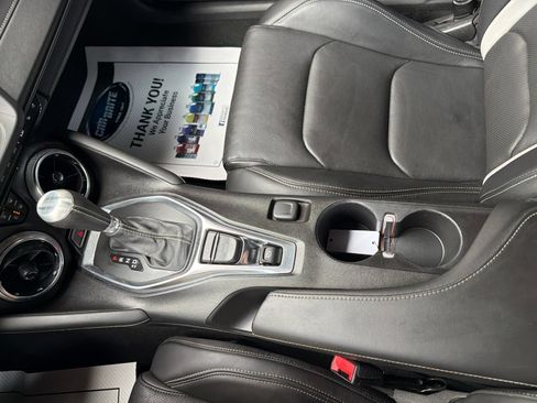 Used 2016 Chevrolet Camaro LT RWD image 13