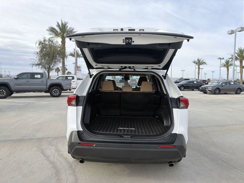 Certified 2021 Toyota RAV4 LE FWD image 28