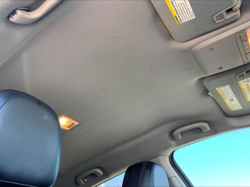 Used 2017 Chevrolet Trax LT w/ LT Convenience Package image 14