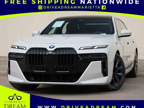 Used 2023 BMW 740i w/ Parking Assistance Package RWD image 1