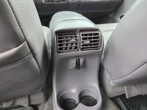 Used 1998 Dodge Durango 4WD image 12
