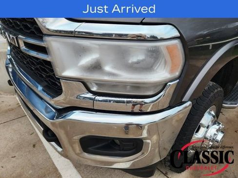 Used 2022 RAM 3500 Tradesman w/ Chrome Appearance Group image 13