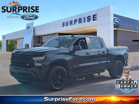 Used 2022 Chevrolet Silverado 1500 Custom AWD/4WD image 1