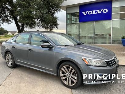 Used 2017 Volkswagen Passat 1.8T SEL Premium