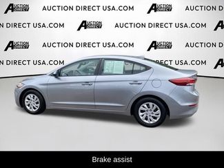 Used 2017 Hyundai Elantra SE FWD video 3