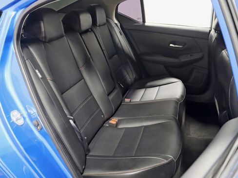 Used 2021 Nissan Sentra SR w/ SR Premium Package FWD image 25
