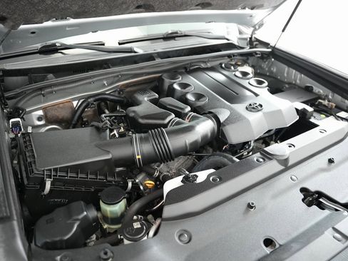 Used 2019 Toyota 4Runner Limited image 65