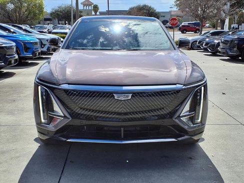 New 2026 Cadillac Lyriq Luxury RWD image 6