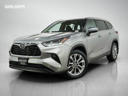 Used 2024 Toyota Highlander Limited