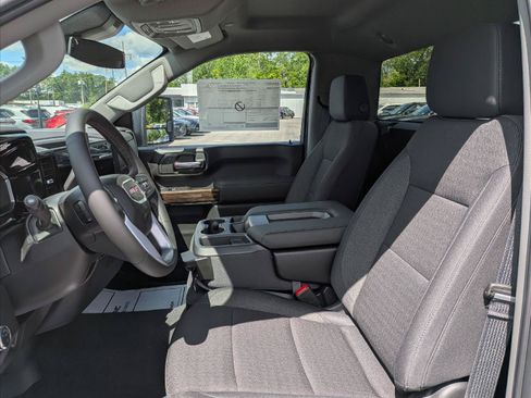 New 2026 GMC Sierra 3500 SLE w/ SLE Convenience Package AWD/4WD image 11