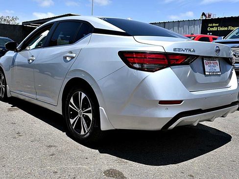 Used 2020 Nissan Sentra SV w/ Electronics Package FWD image 5