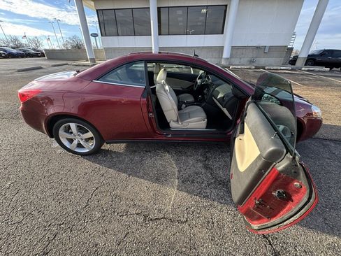 Used 2008 Pontiac G6 GT w/ Premium Package image 8