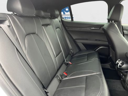 Used 2023 Alfa Romeo Stelvio Sprint AWD/4WD image 18