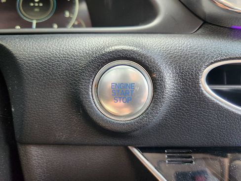 Used 2022 Hyundai Sonata Limited FWD image 21
