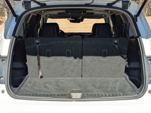 Used 2020 Honda Pilot Touring image 24