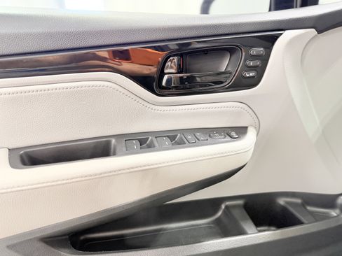 Used 2022 Honda Odyssey Touring image 14