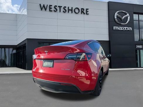 Used 2023 Tesla Model Y Long Range AWD/4WD image 2