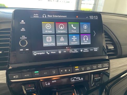 Certified 2026 Honda Odyssey Elite image 11