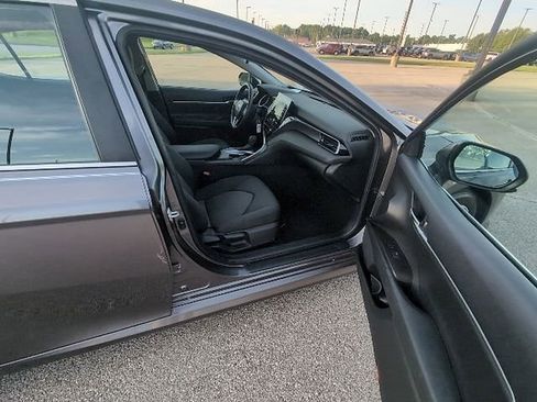 Used 2024 Toyota Camry LE FWD image 3