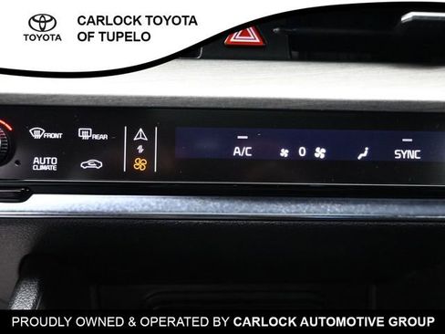 Used 2024 Kia Sportage X-Line w/ X-Line Premium Package image 13